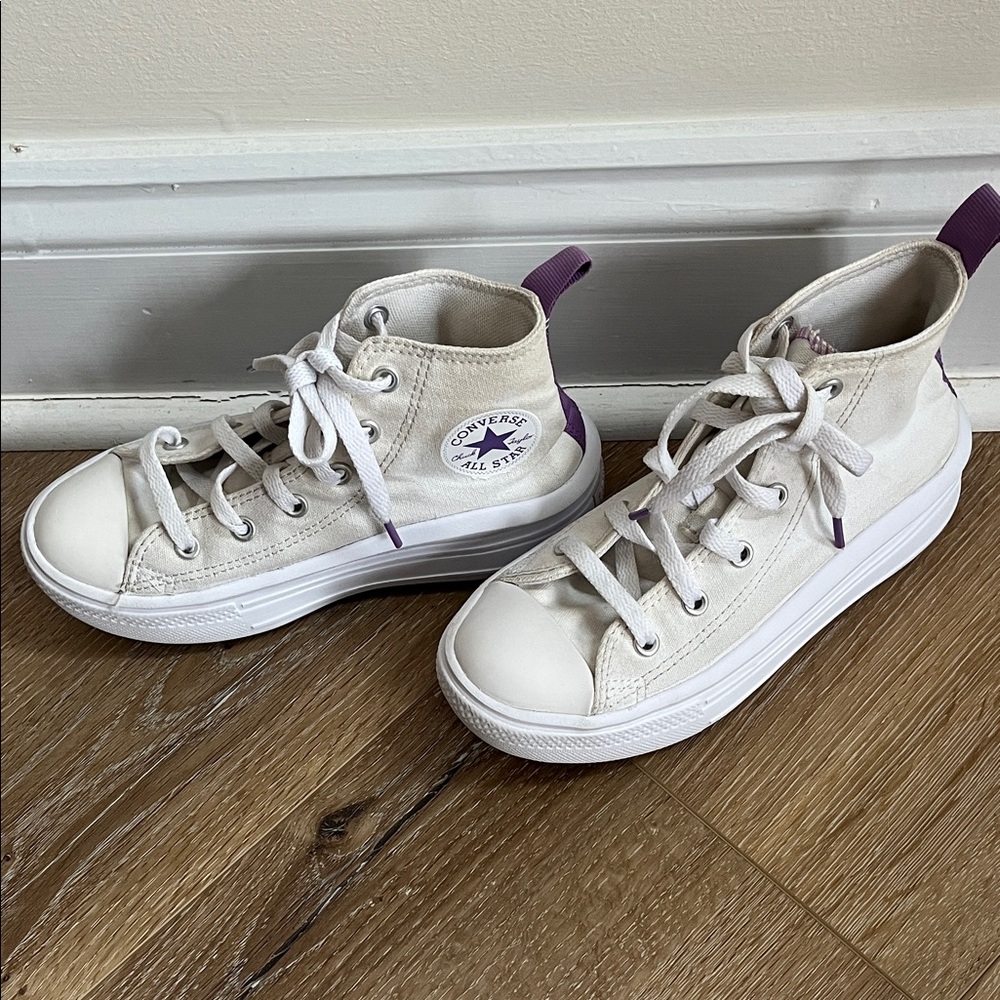 Converse Kids Platform High-Top Sneakers - Cream and Purple